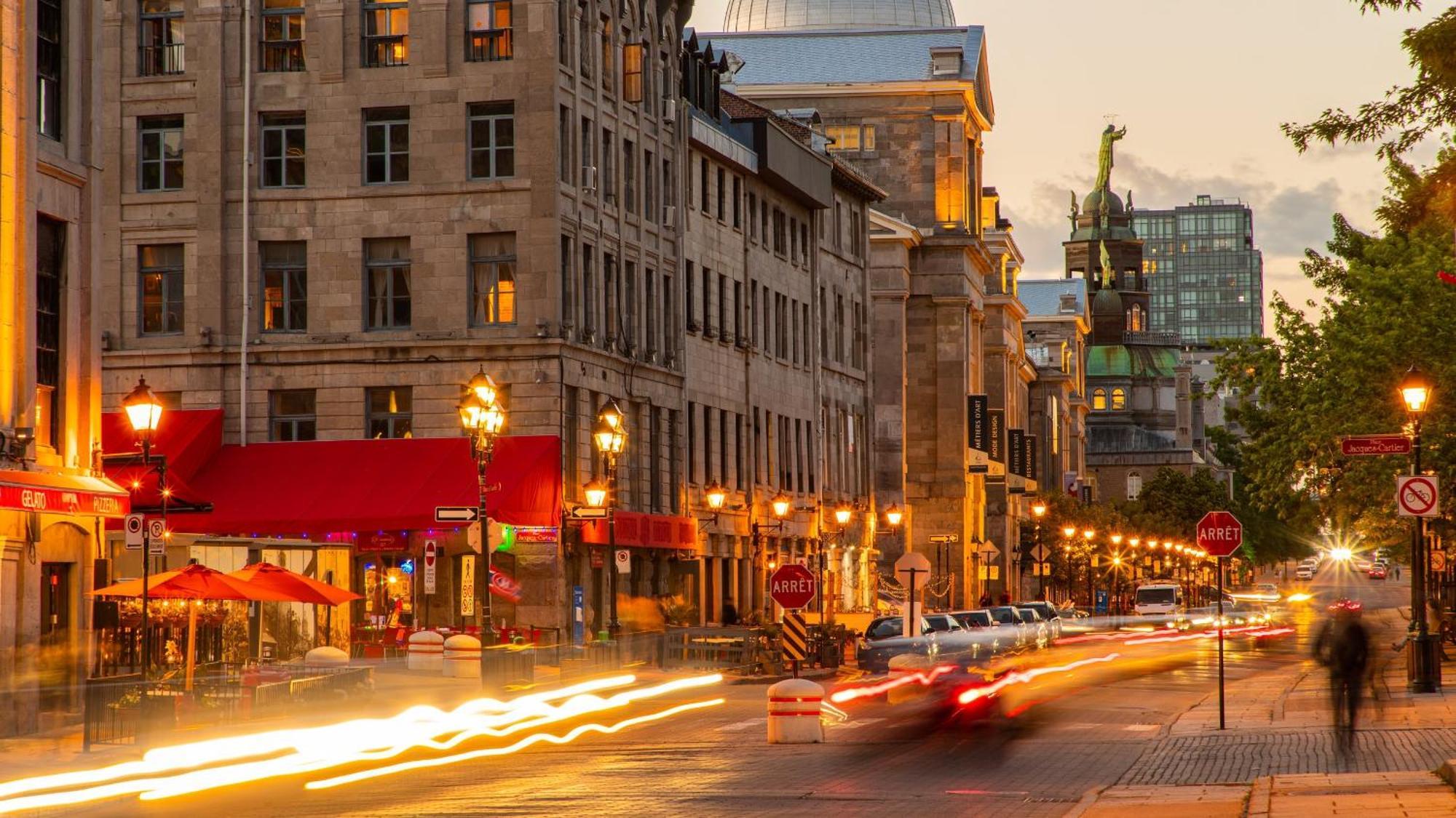 Lift Hotel Montreal Ngoại thất bức ảnh