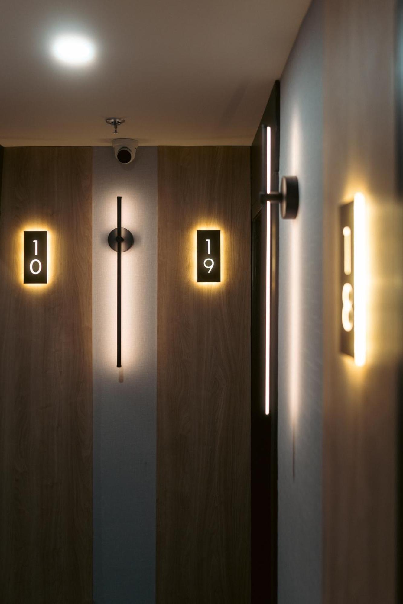 Lift Hotel Montreal Ngoại thất bức ảnh