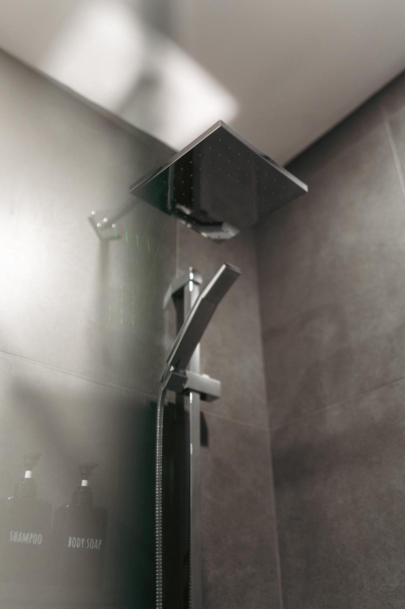 Lift Hotel Montreal Ngoại thất bức ảnh