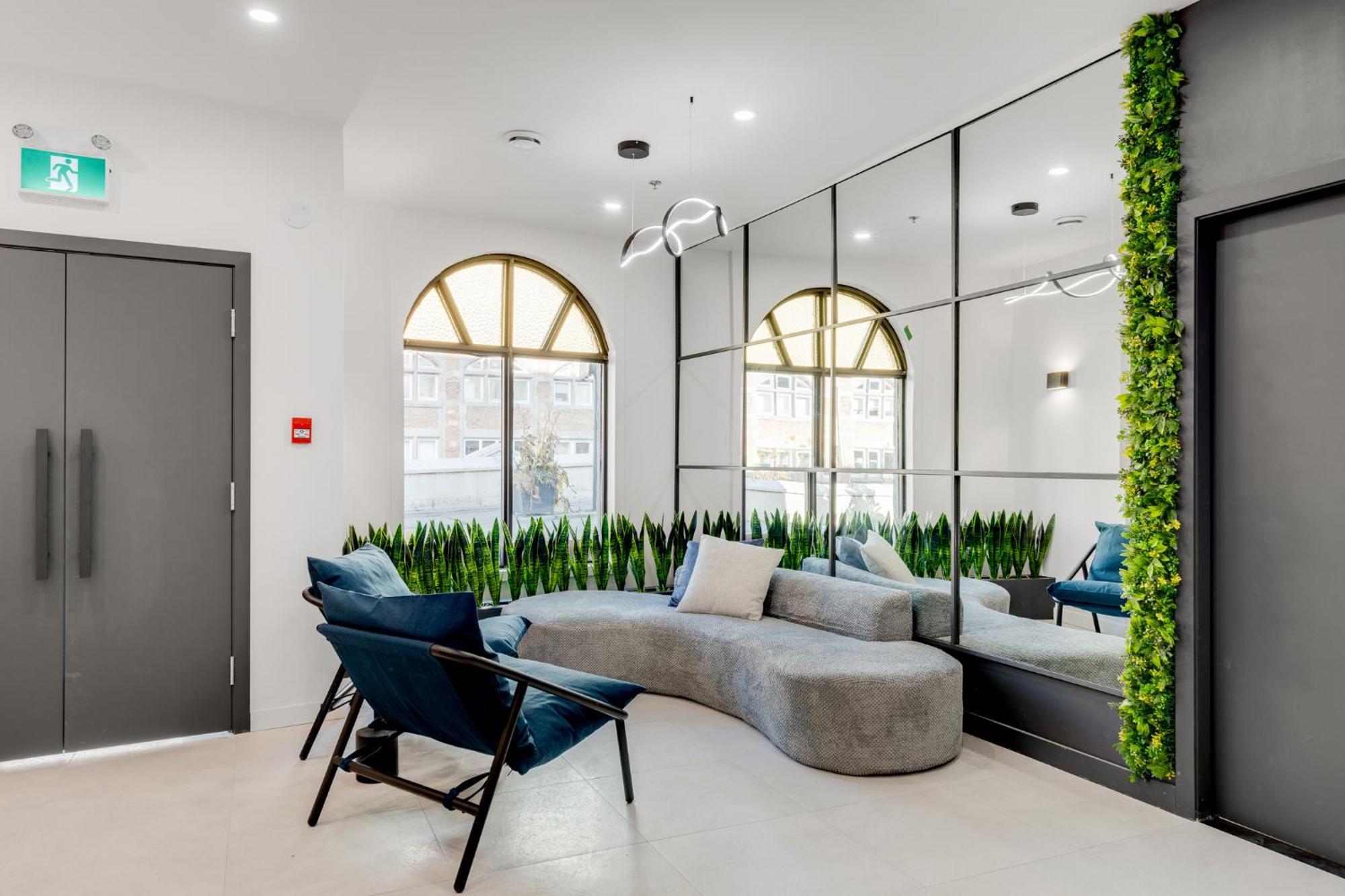 Lift Hotel Montreal Ngoại thất bức ảnh
